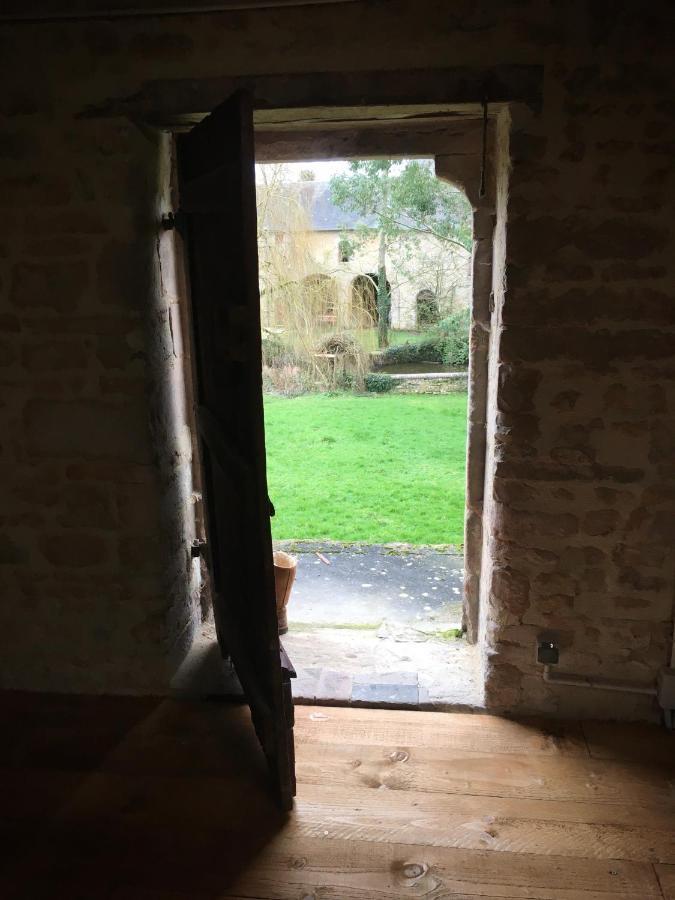 Le Manoir Des Doyens Bed & Breakfast Bayeux Exterior photo