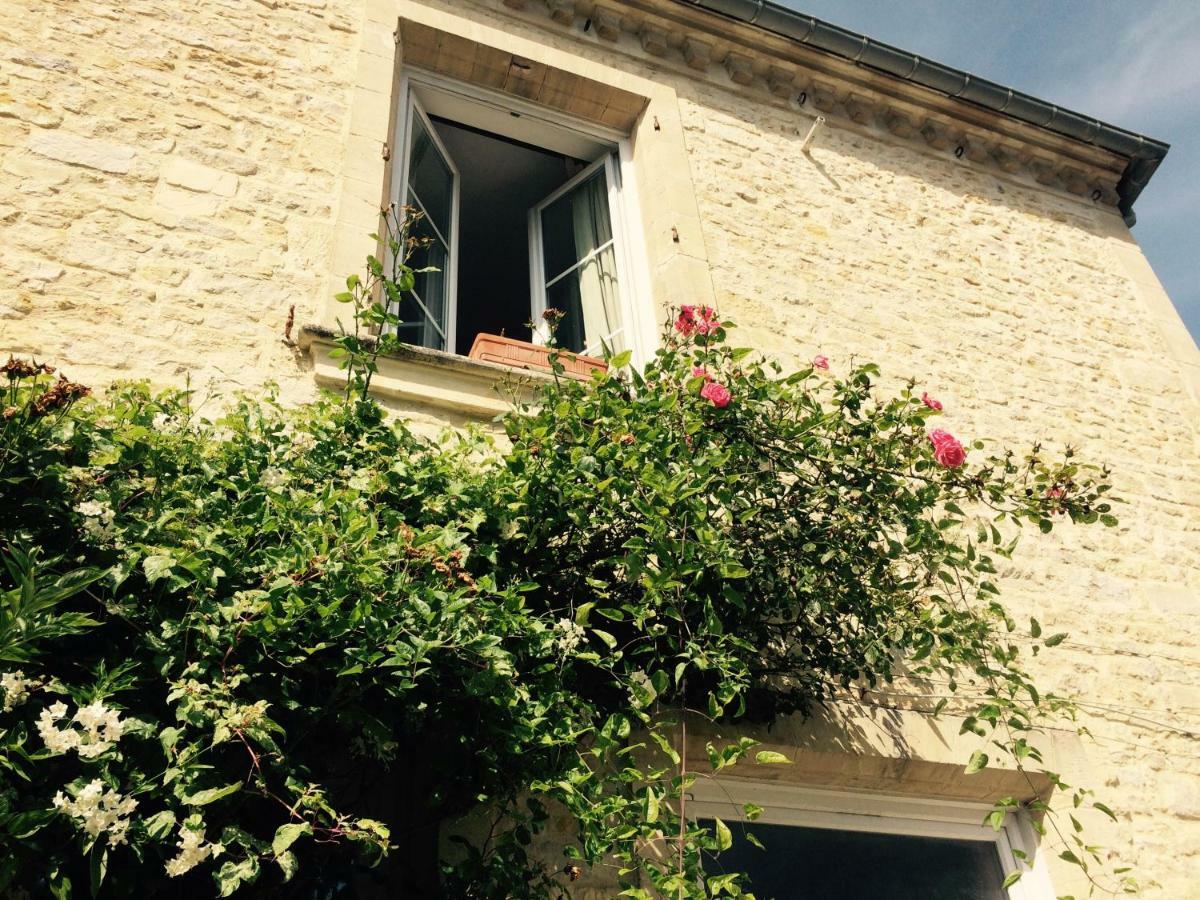 Le Manoir Des Doyens Bed & Breakfast Bayeux Exterior photo